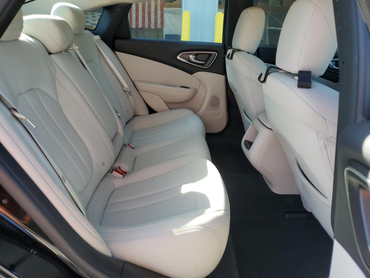 2016 Chrysler 200 Limited VIN: 1C3CCCAB8GN183607 Lot: 86532615