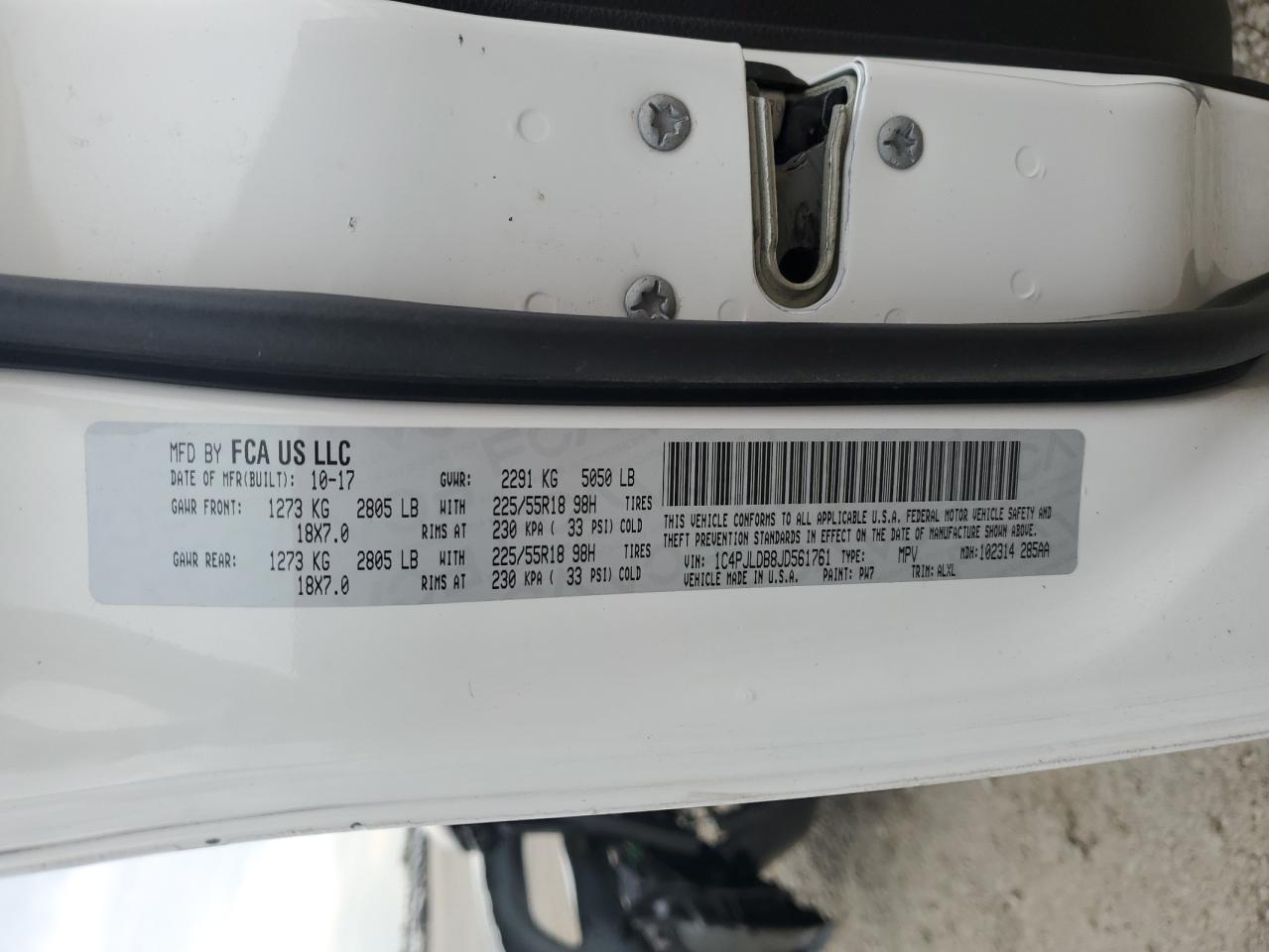 2018 Jeep Cherokee Limited VIN: 1C4PJLDB8JD561761 Lot: 82623455