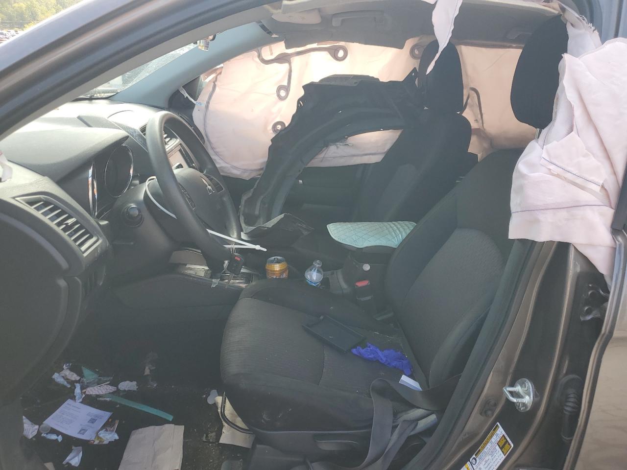 2018 Mitsubishi Outlander Sport Es VIN: JA4AR3AU3JZ028945 Lot: 84948745