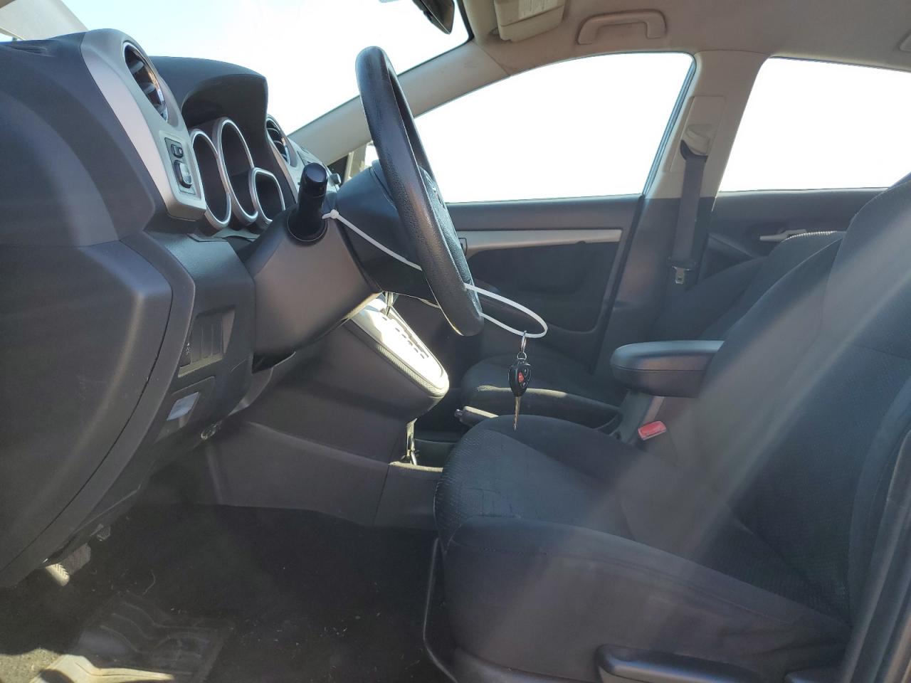 2010 Toyota Corolla Matrix VIN: 2T1KU4EE1AC383480 Lot: 82518275