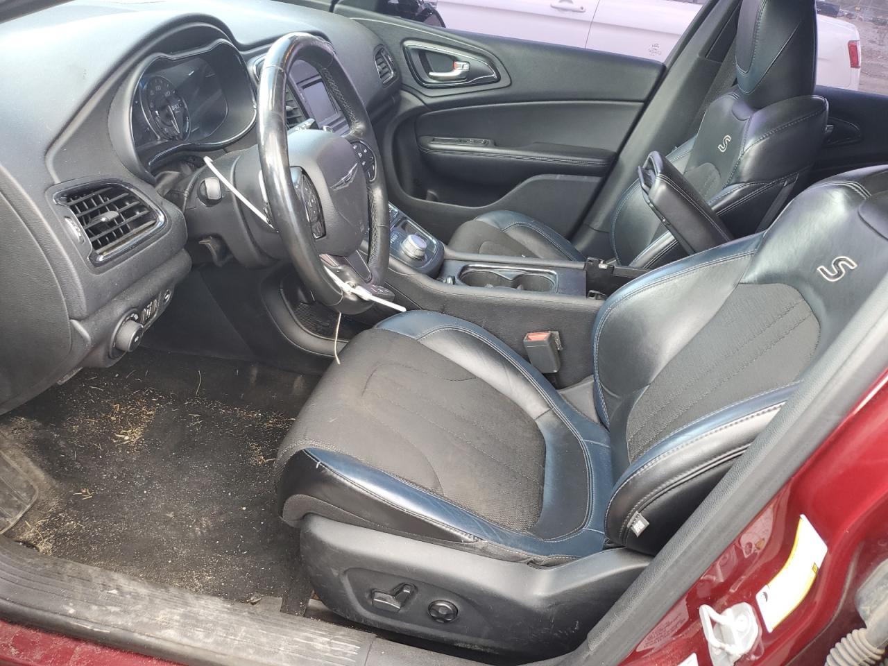 2016 Chrysler 200 S VIN: 1C3CCCDG0GN135655 Lot: 85116925