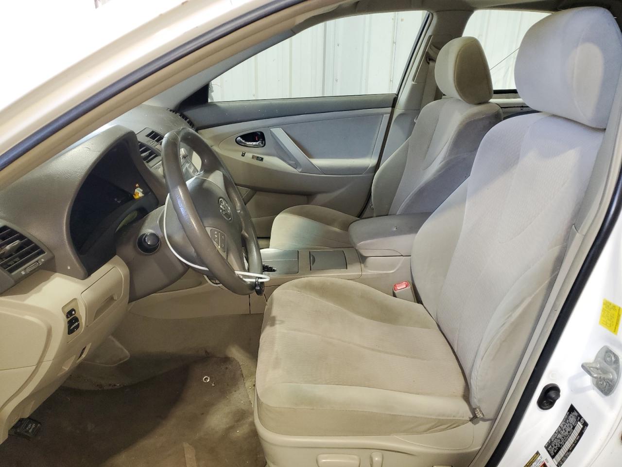 2011 Toyota Camry Base VIN: 4T1BF3EK0BU618056 Lot: 82382035