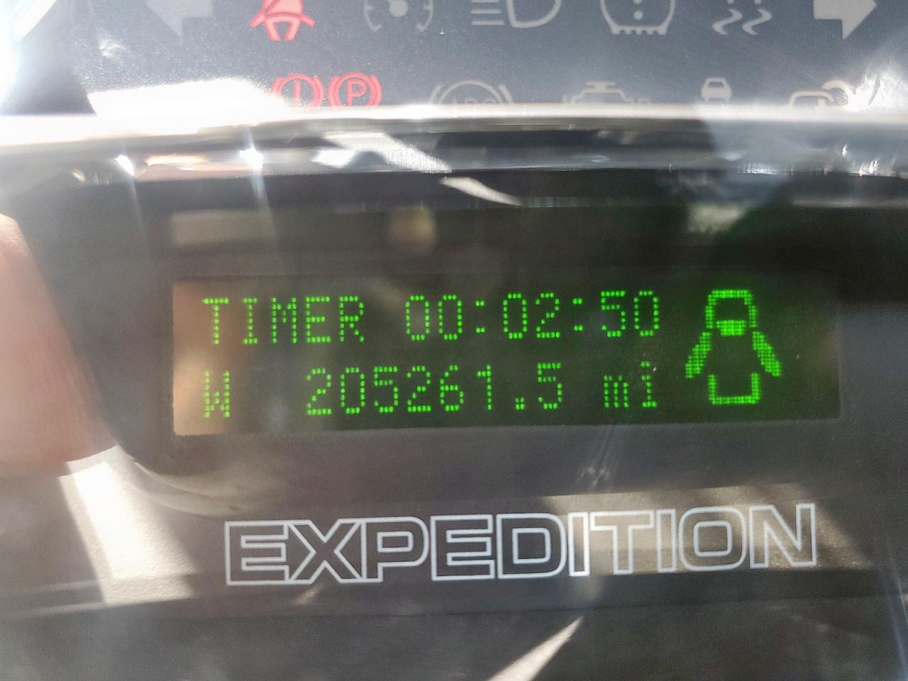 2014 Ford Expedition Limited VIN: 1FMJU1K59EEF41738 Lot: 85702055