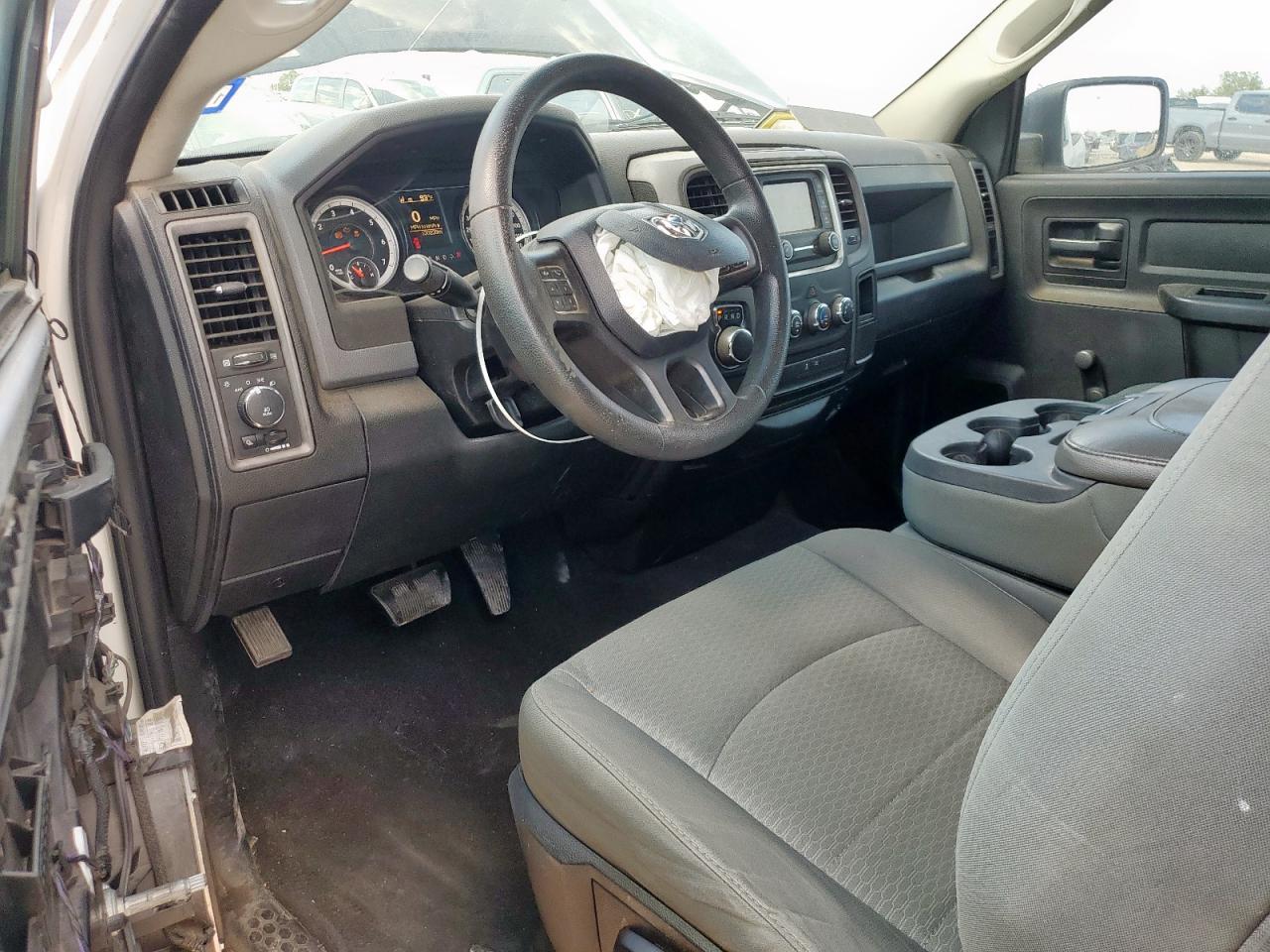 2014 Ram 1500 St VIN: 3C6JR6AT7EG256877 Lot: 84927005