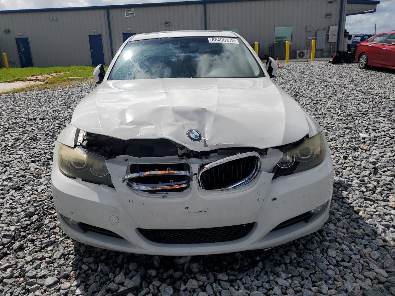 2009 BMW 328 I VIN: WBAPH77599NM28325 Lot: 85490975