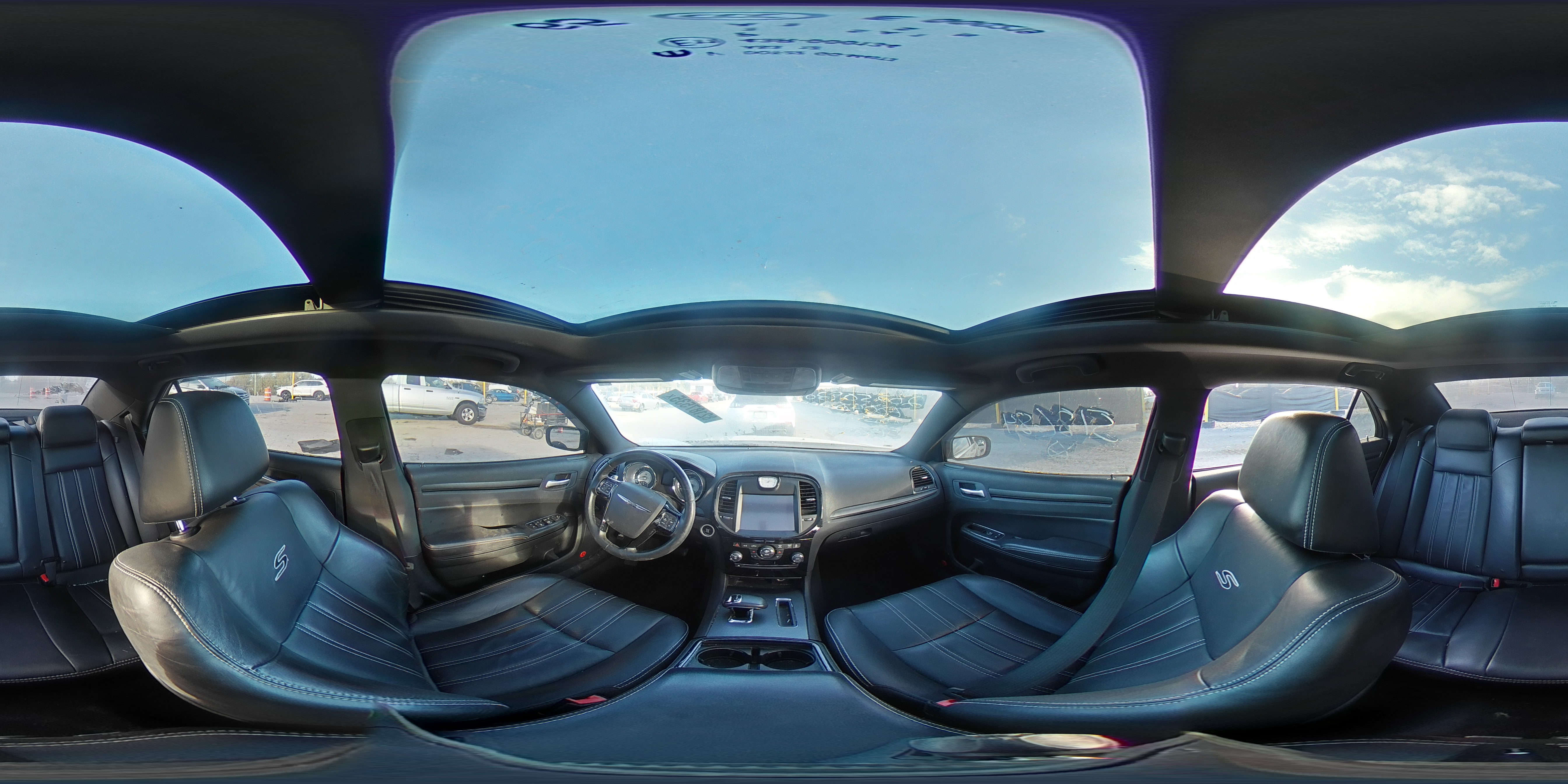 2013 Chrysler 300 S VIN: 2C3CCABG0DH518684 Lot: 82187535