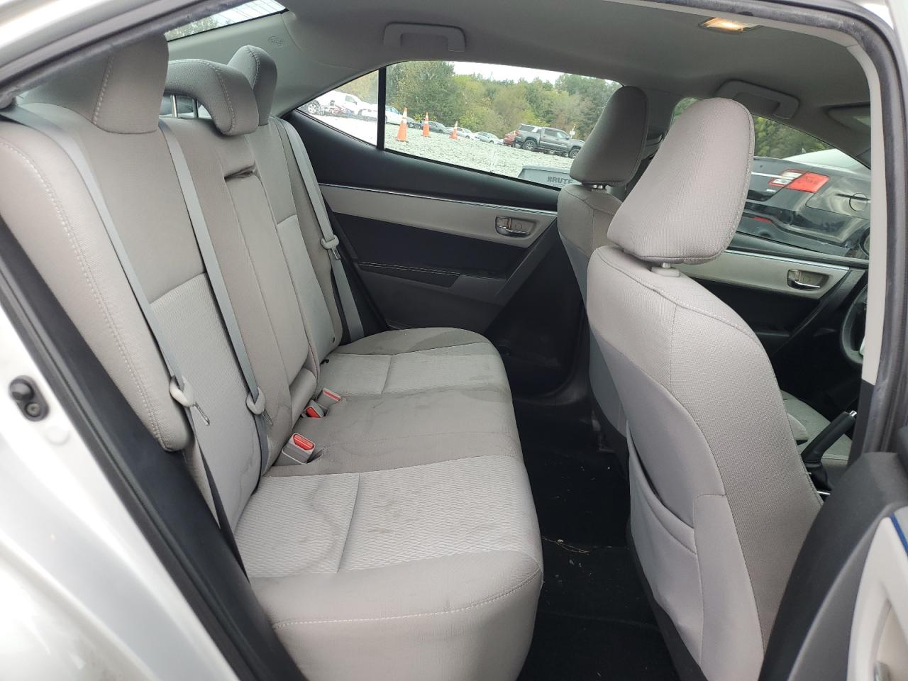 2015 Toyota Corolla L VIN: 2T1BURHE3FC479854 Lot: 82109605