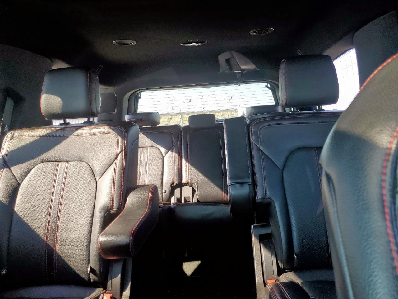 2019 Ford Expedition Limited VIN: 1FMJU1KT2KEA72762 Lot: 84971695