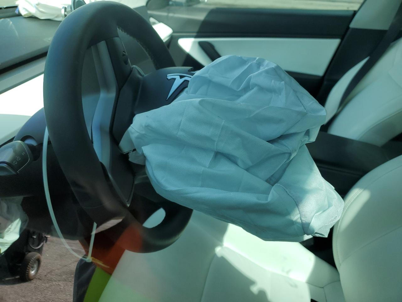 2020 Tesla Model 3 VIN: 5YJ3E1EA7LF662508 Lot: 85361655