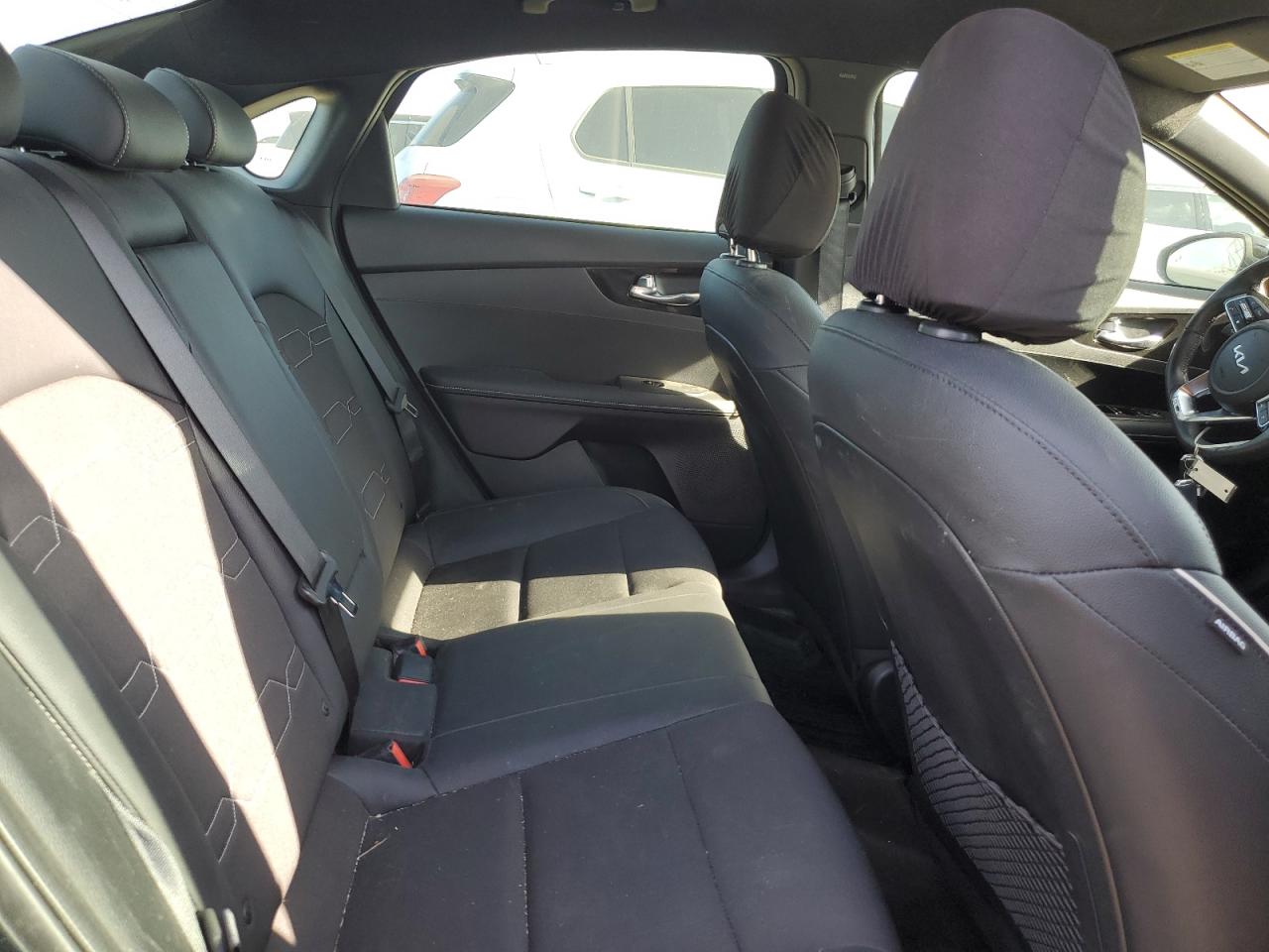 2024 Kia Forte Gt Line VIN: 3KPF54AD2RE753683 Lot: 82249015