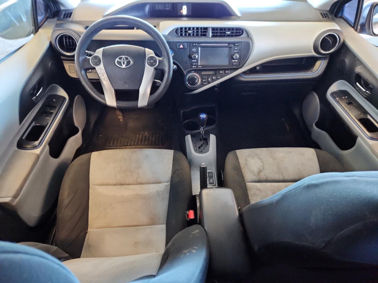 2012 Toyota Prius C VIN: JTDKDTB31C1516033 Lot: 82778075