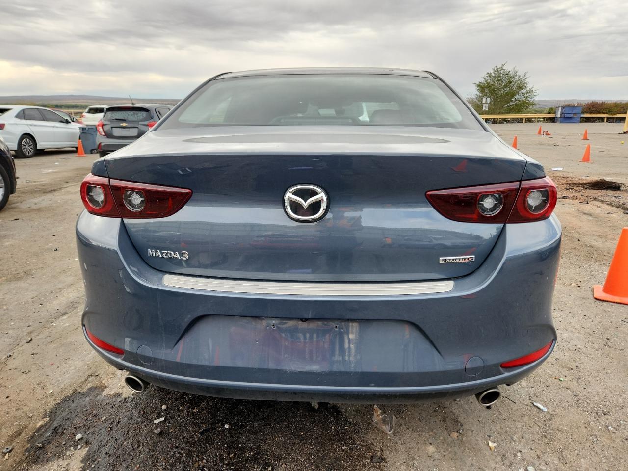 2023 Mazda 3 Preferred VIN: 3MZBPACM1PM374033 Lot: 89721205