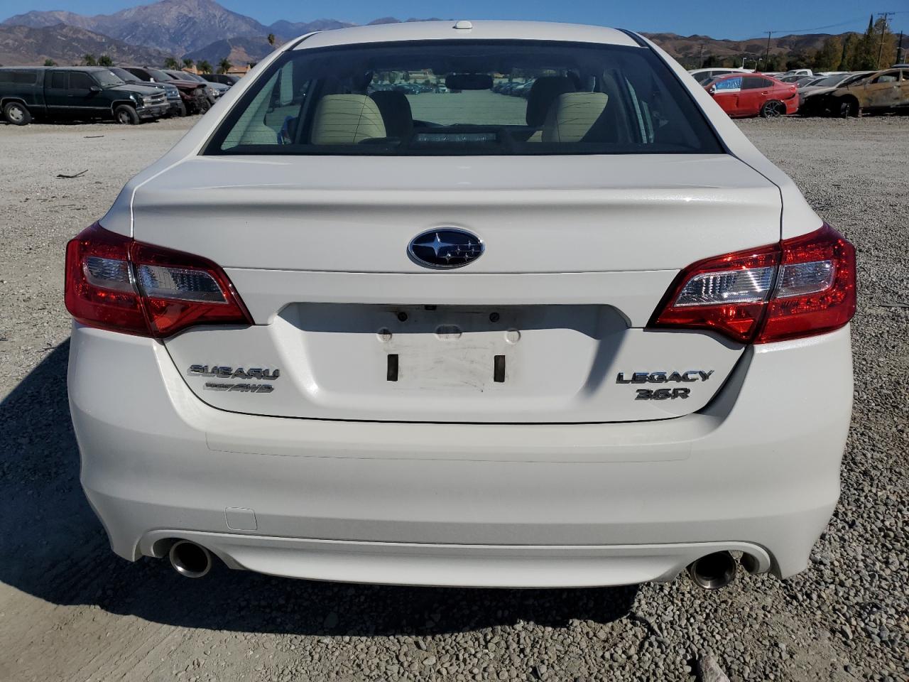 2015 Subaru Legacy 3.6R Limited VIN: 4S3BNEN63F3032744 Lot: 89858155