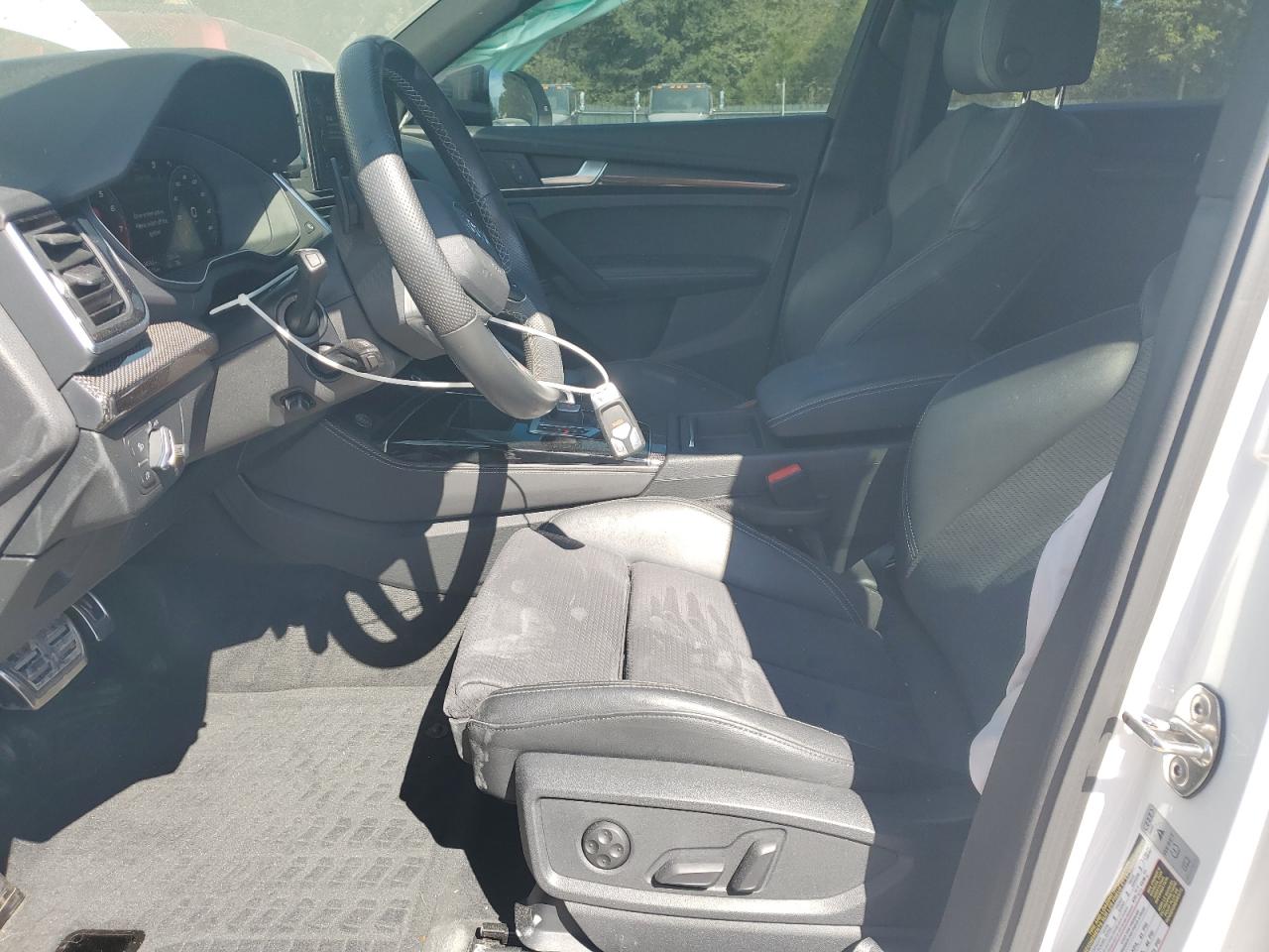 2022 Audi Sq5 Premium Plus VIN: WA1B4AFY1N2052579 Lot: 81992575