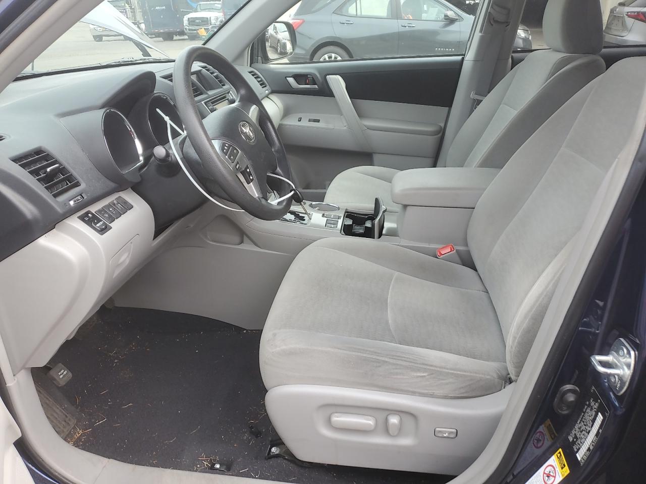 2013 Toyota Highlander Base VIN: 5TDBK3EH8DS191267 Lot: 85548305