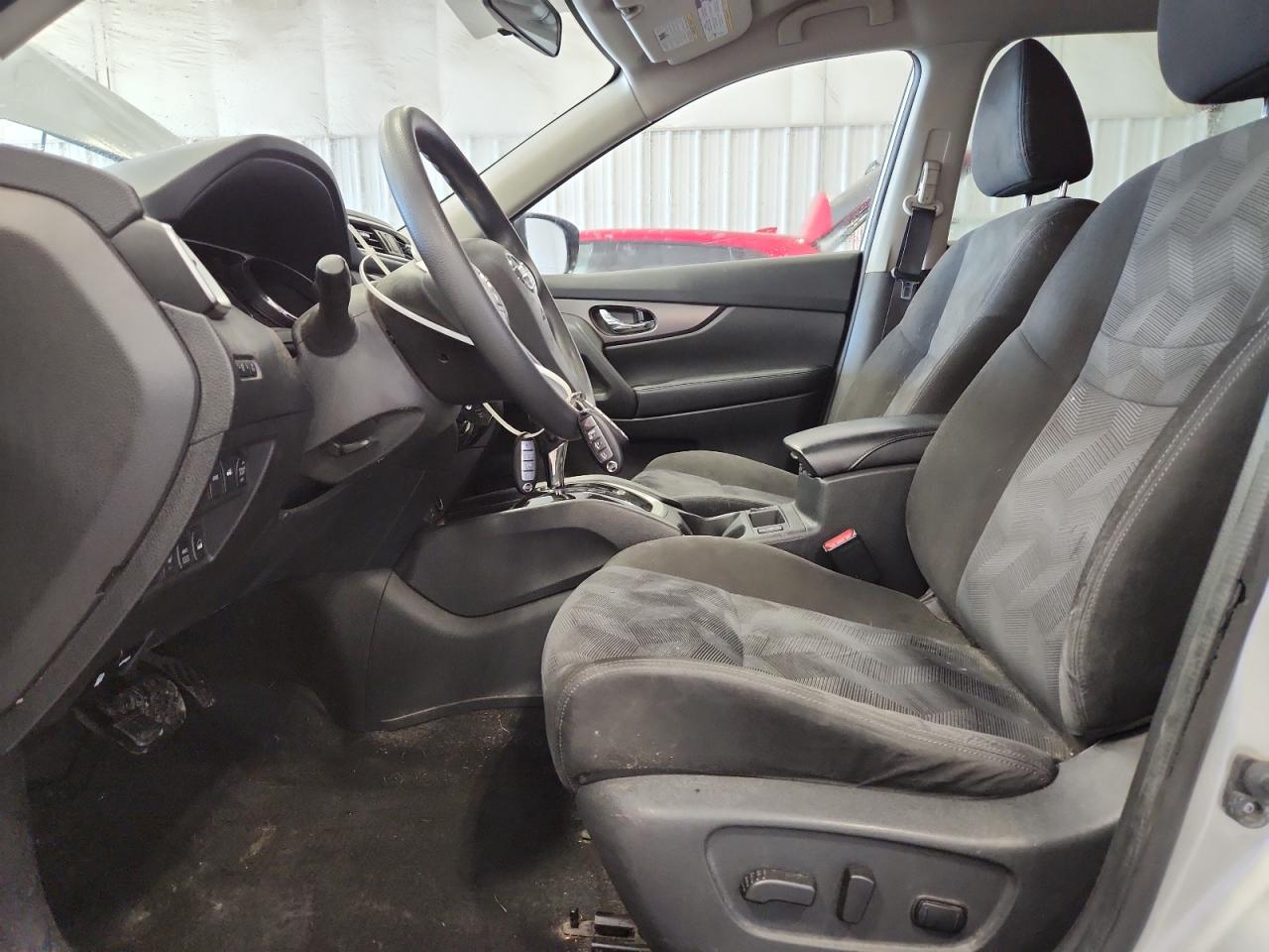 2015 Nissan Rogue S VIN: KNMAT2MV5FP501317 Lot: 86510835