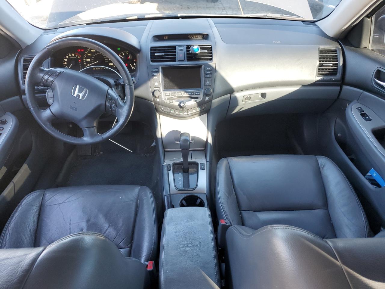 2007 Honda Accord Ex VIN: 1HGCM56747A042177 Lot: 82397785