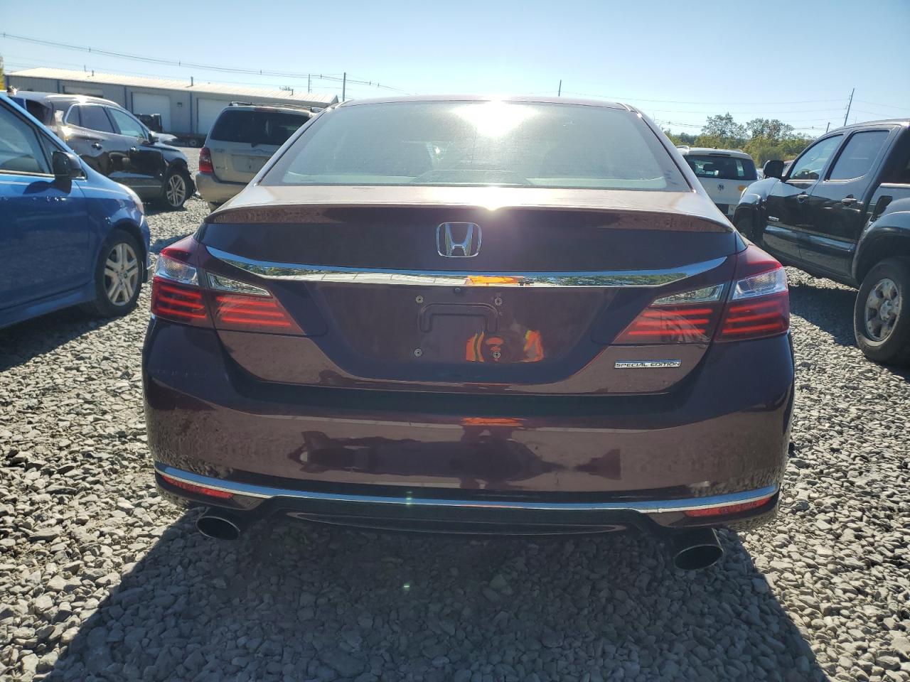 2017 Honda Accord Sport Special Edition VIN: 1HGCR2F18HA019885 Lot: 84621135