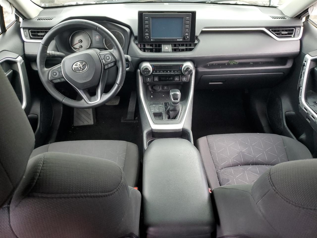 2020 Toyota Rav4 Xle VIN: JTMP1RFV7LD057229 Lot: 85585565