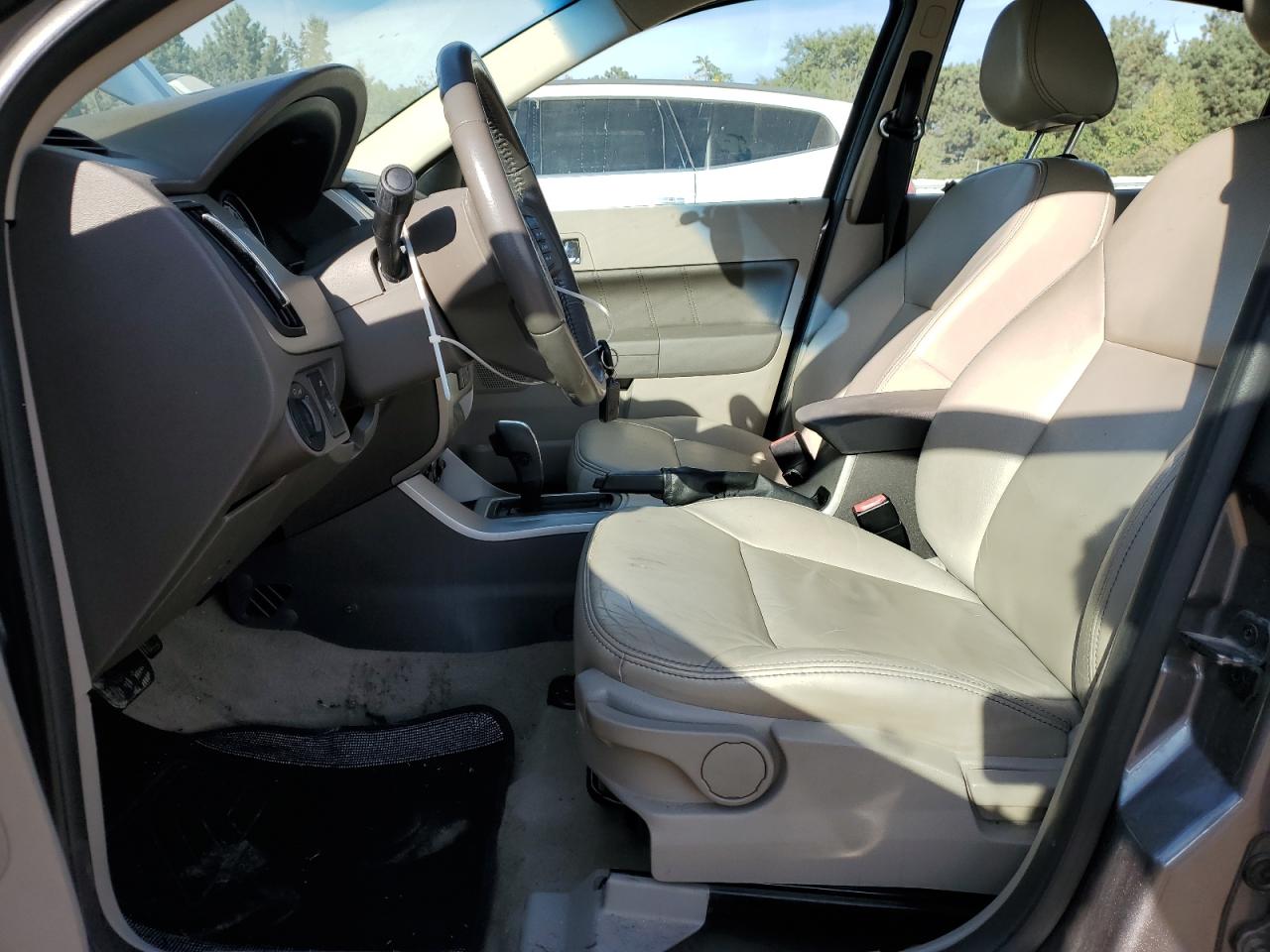 2010 Ford Focus Ses VIN: 1FAHP3GN8AW118223 Lot: 84980635