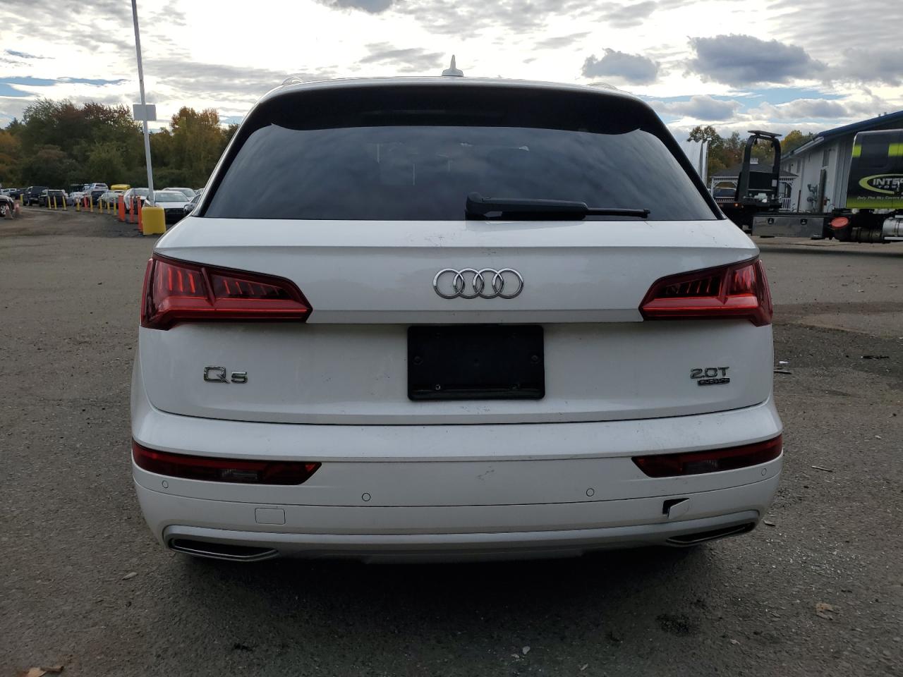 2018 Audi Q5 Premium Plus VIN: WA1BNAFY5J2003697 Lot: 86830235