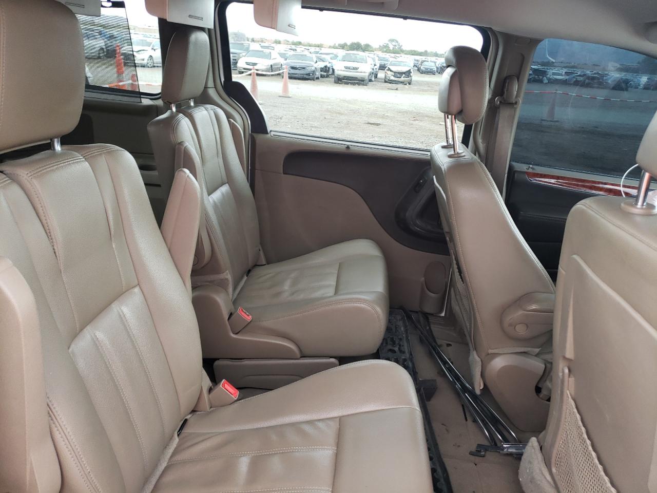 2016 Chrysler Town & Country Touring VIN: 2C4RC1BGXGR149790 Lot: 86530715