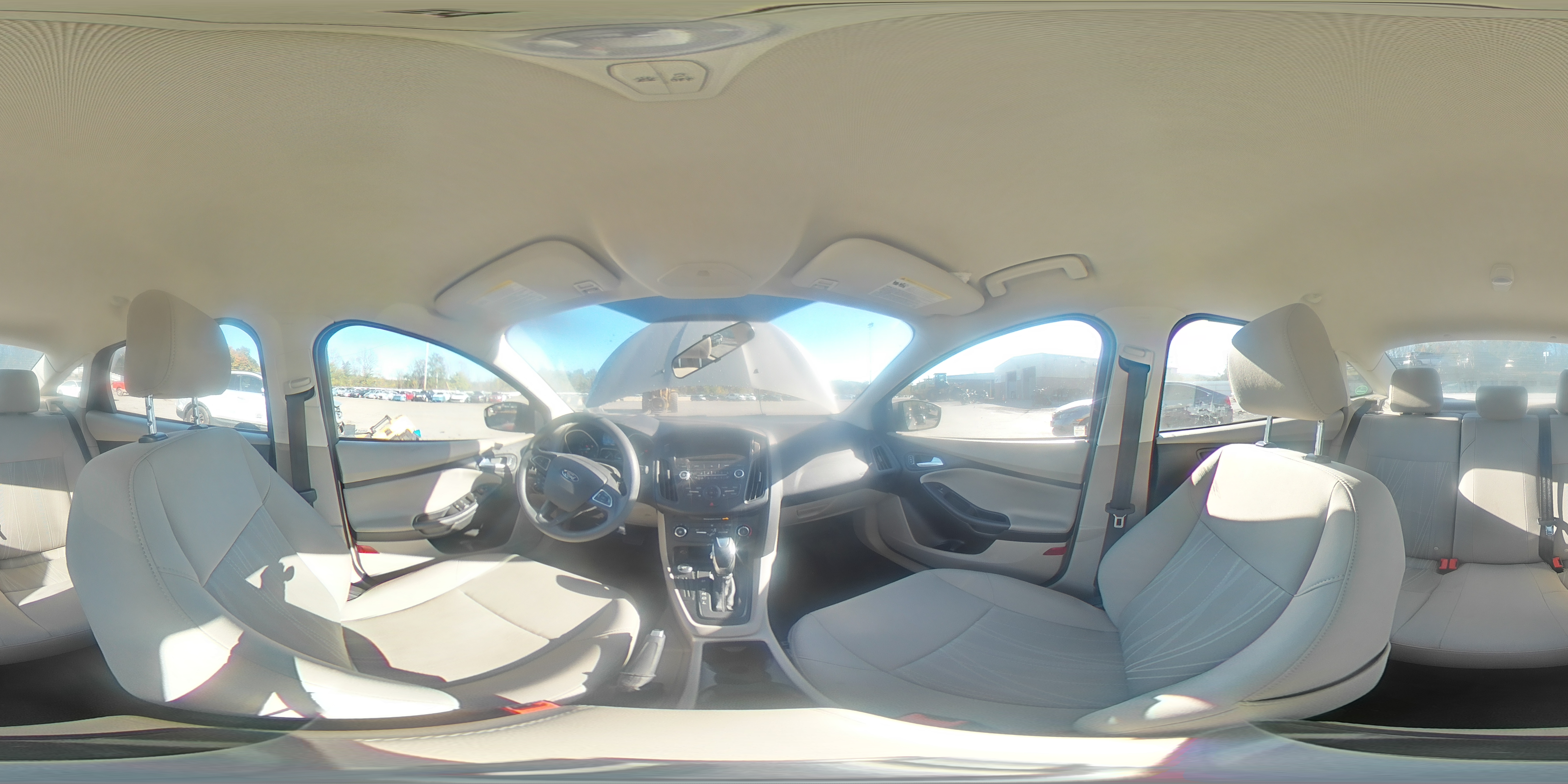 2015 Ford Focus Se VIN: 1FADP3F27FL237735 Lot: 81942355