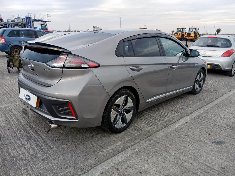 2021 HYUNDAI IONIQ 1.6 GDI HYBRID PREMIUM SE 5DR DCT