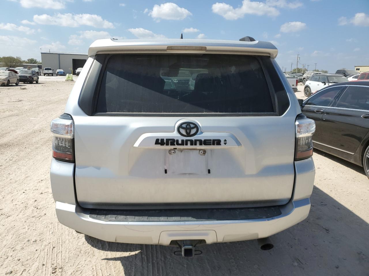2022 Toyota 4Runner Sr5 VIN: JTEFU5JR8N5274528 Lot: 82607715