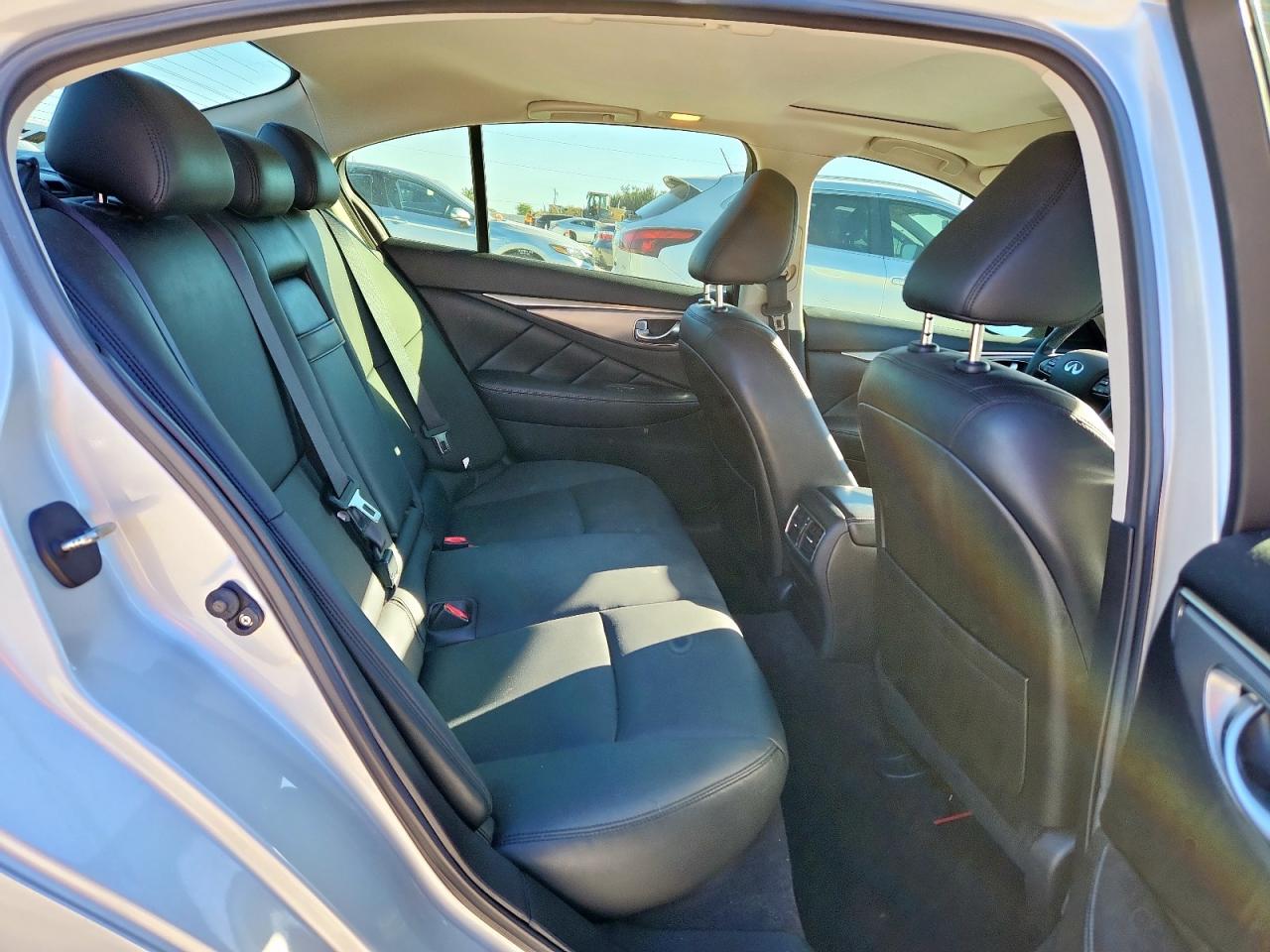 2016 Infiniti Q50 Premium VIN: JN1EV7AP9GM301156 Lot: 91190785