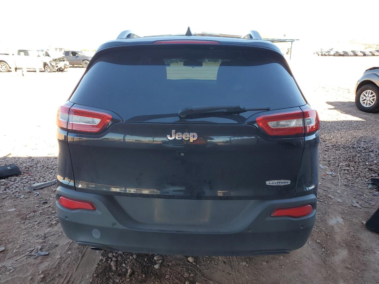 2017 Jeep Cherokee Latitude VIN: 1C4PJLCB6HW540696 Lot: 85782465