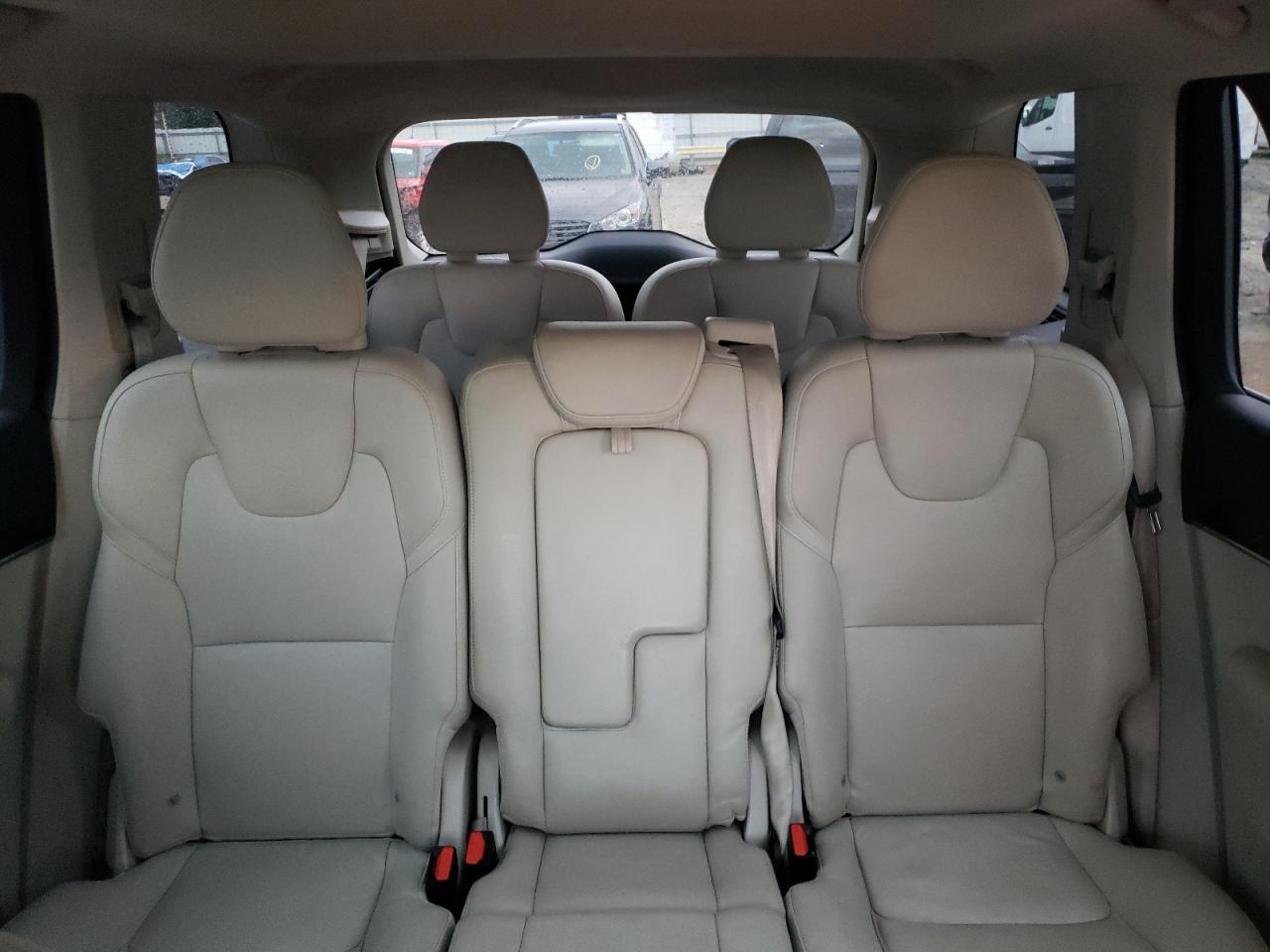 2016 Volvo Xc90 T6 VIN: YV4A22PK2G1023024 Lot: 85784725