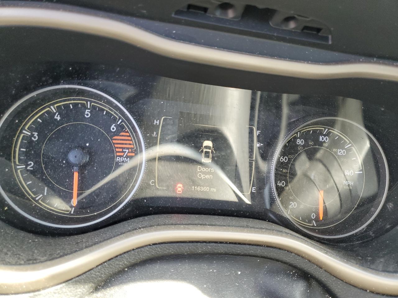 2016 Jeep Cherokee Latitude VIN: 1C4PJMCB2GW183179 Lot: 81939615