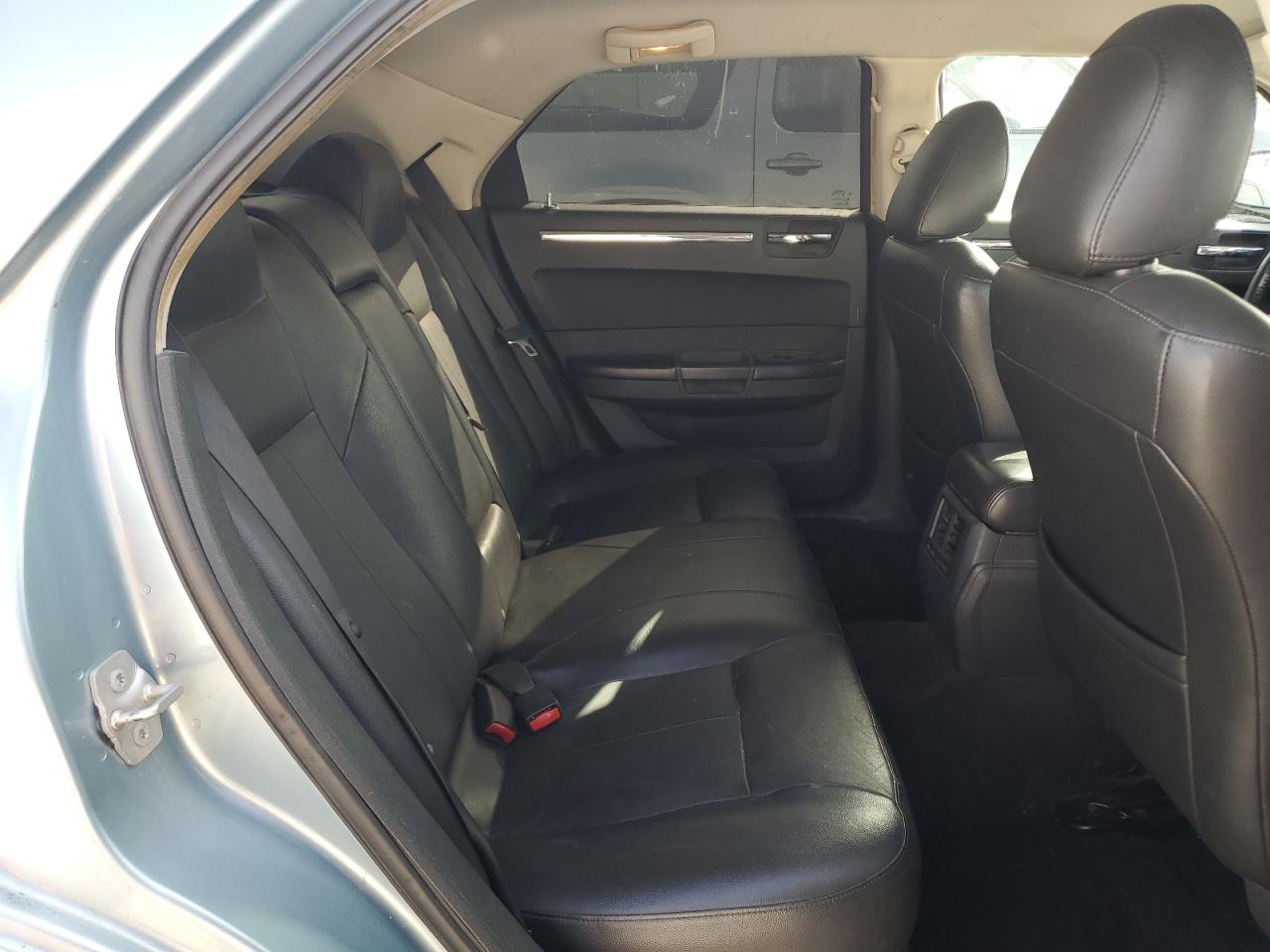 2008 Chrysler 300 Touring VIN: 2C3KA53GX8H267699 Lot: 81299995