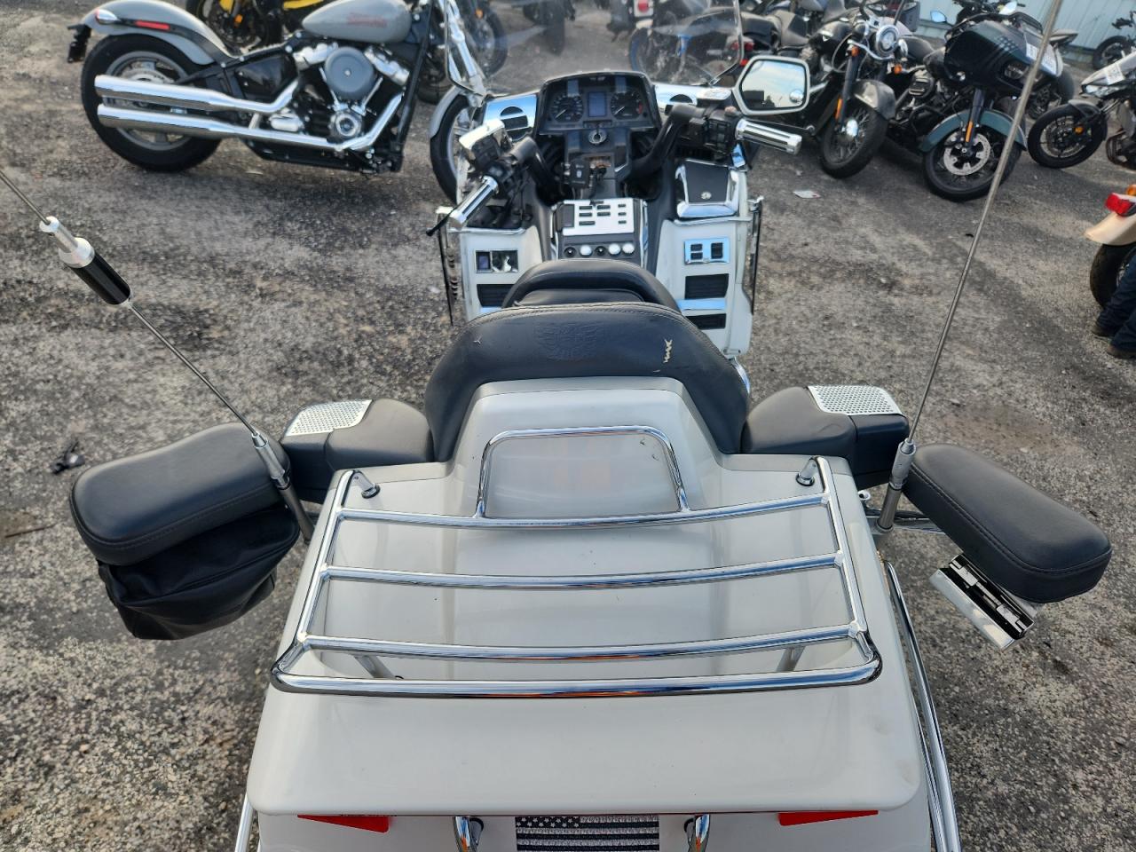 1993 Honda Gl1500 Se VIN: 1HFSC2241PA500142 Lot: 81971355