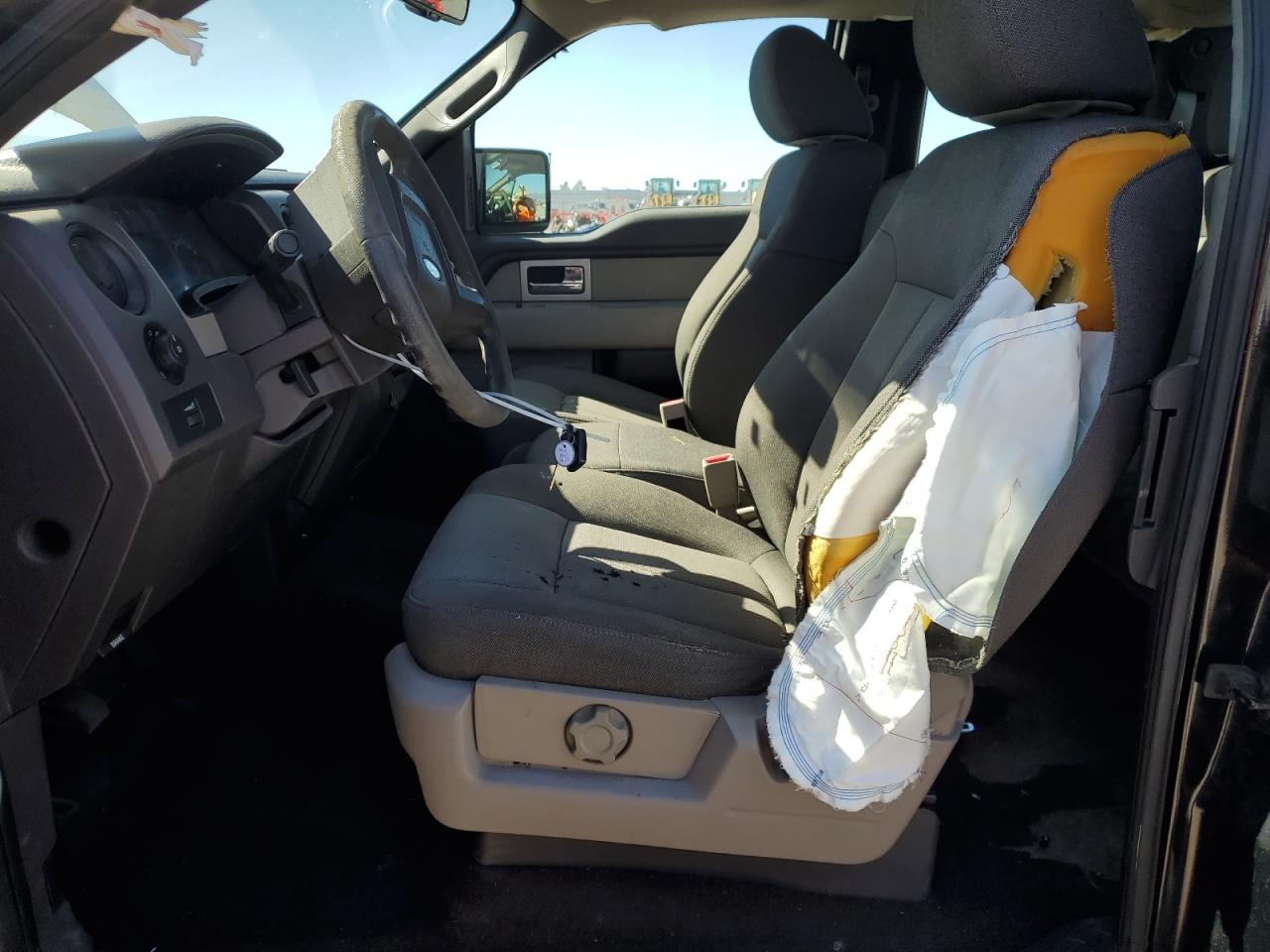 2010 Ford F150 Super Cab VIN: 1FTEX1CW8AFA75647 Lot: 87369565