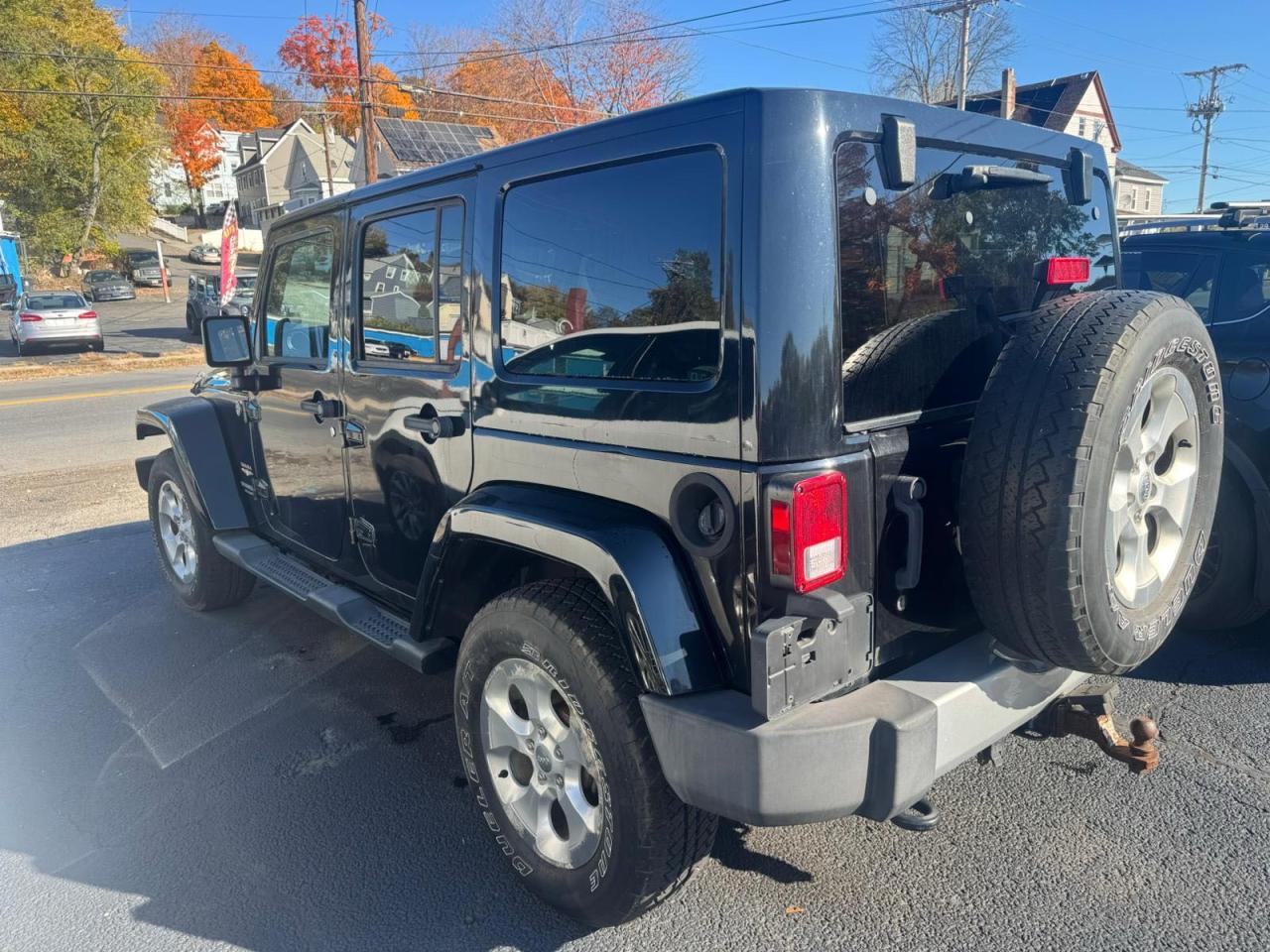 2014 Jeep Wrangler Unlimited Sahara grey suv flexible 1C4BJWEG2EL210636 photo #4