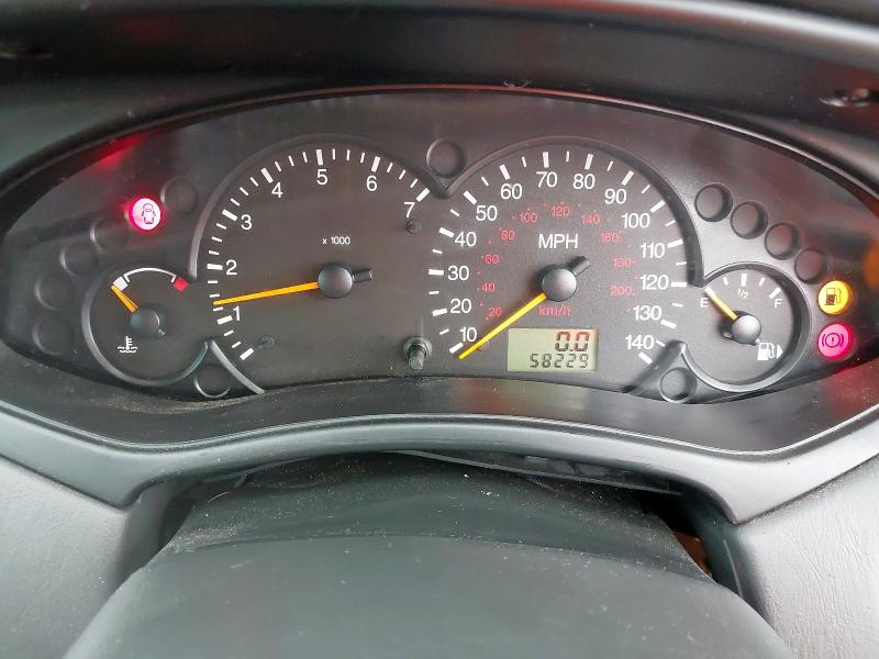 2002 FORD FOCUS  