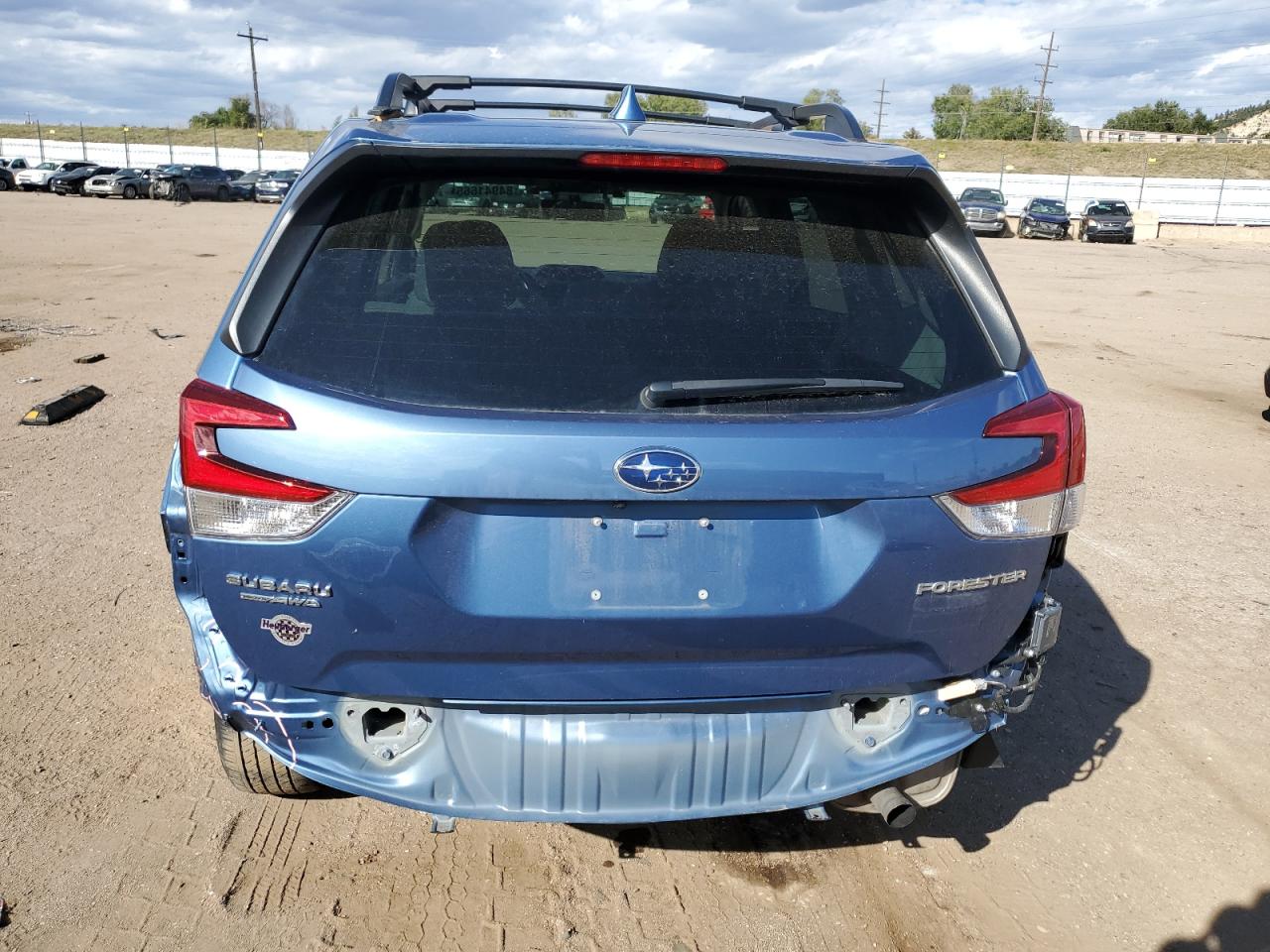 2021 Subaru Forester Premium VIN: JF2SKAJC8MH472375 Lot: 84941665