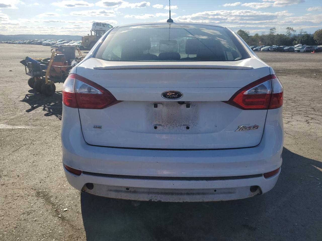 2019 Ford Fiesta Se VIN: 3FADP4BJ5KM130565 Lot: 86064325