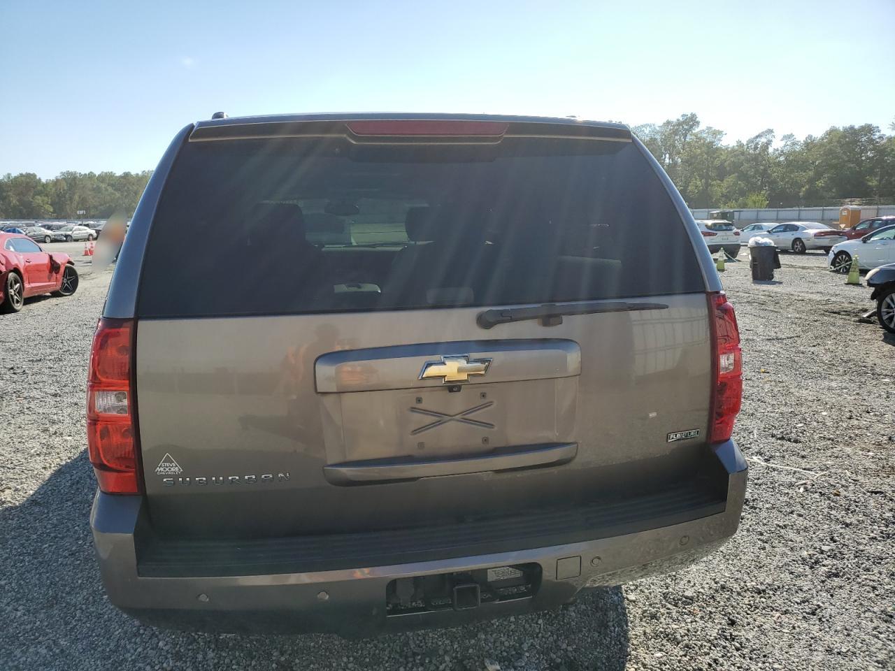2011 Chevrolet Suburban C1500 Lt VIN: 1GNSCJE05BR184436 Lot: 84779955