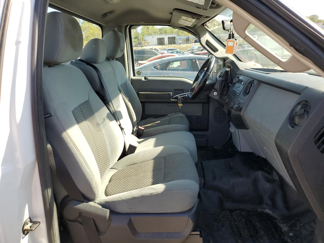 2011 Ford F250 Super Duty VIN: 1FTBF2A60BEA31213 Lot: 82340175