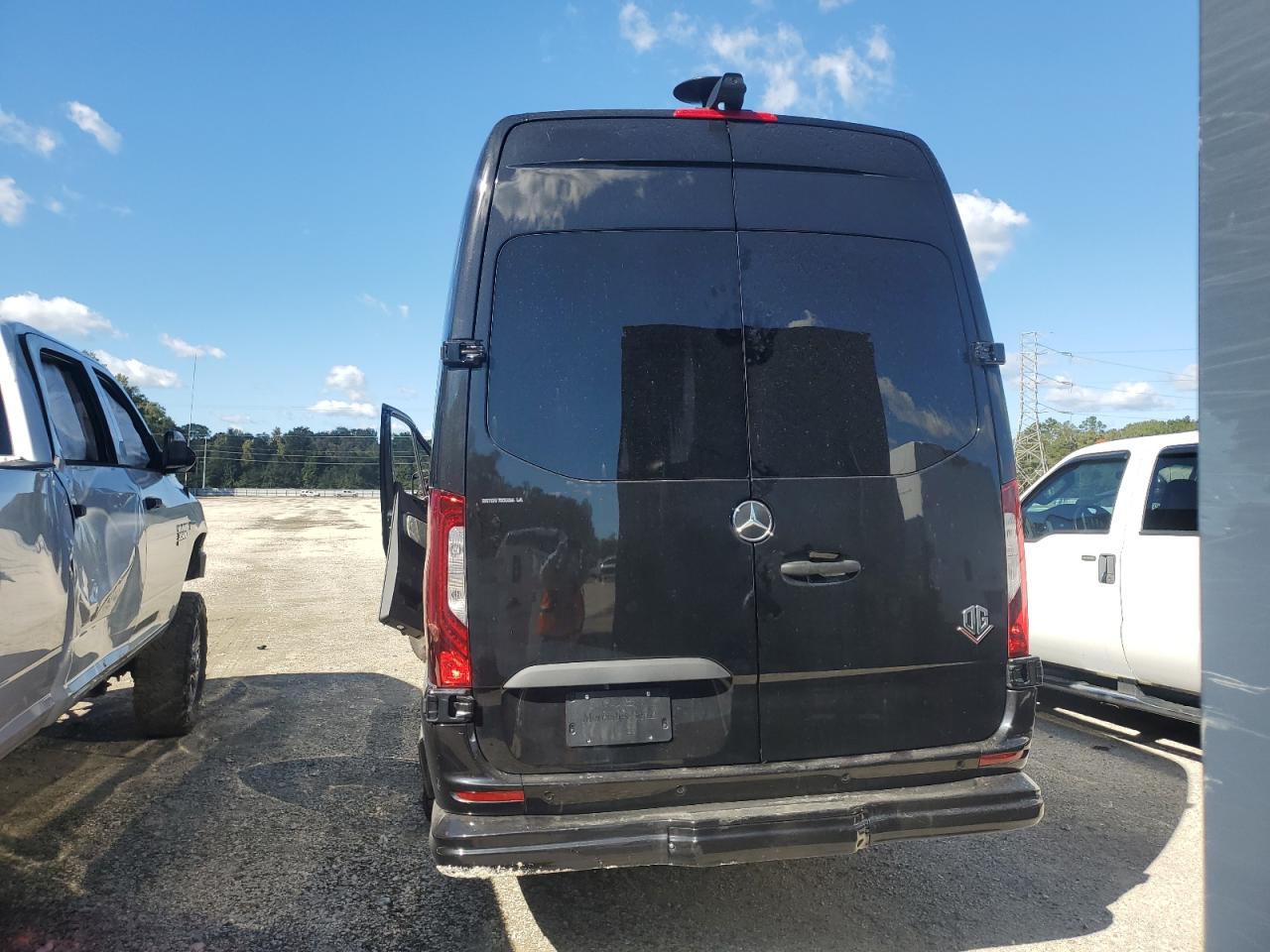 2024 Mercedes-Benz Sprinter 3500 VIN: W1X8ND6Y8RT187881 Lot: 89808205