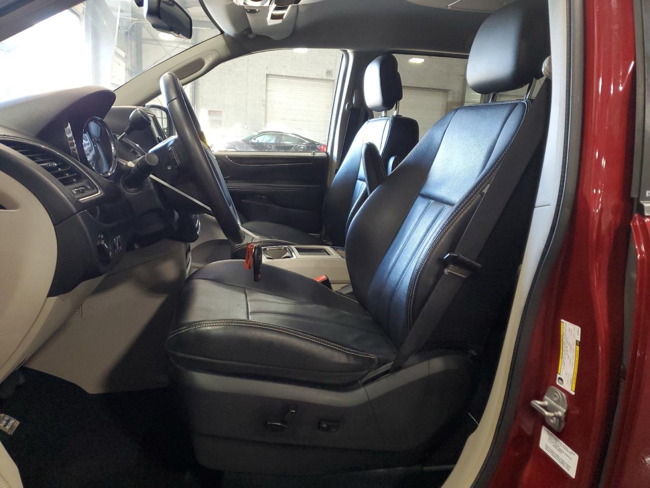 2014 Chrysler Town & Country Touring VIN: 2C4RC1BG7ER156337 Lot: 89827325