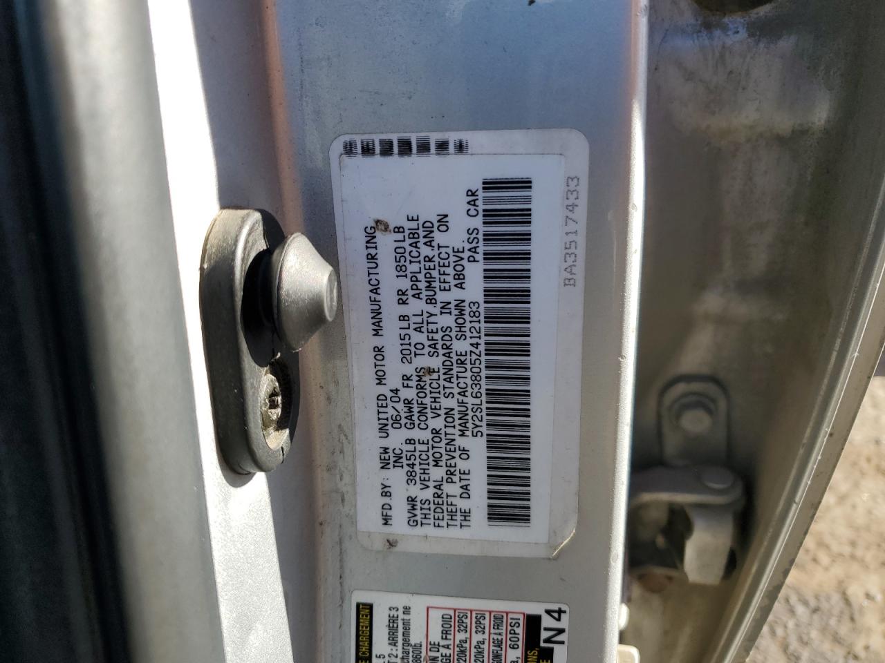 2005 Pontiac Vibe VIN: 5Y2SL63805Z412183 Lot: 84829475