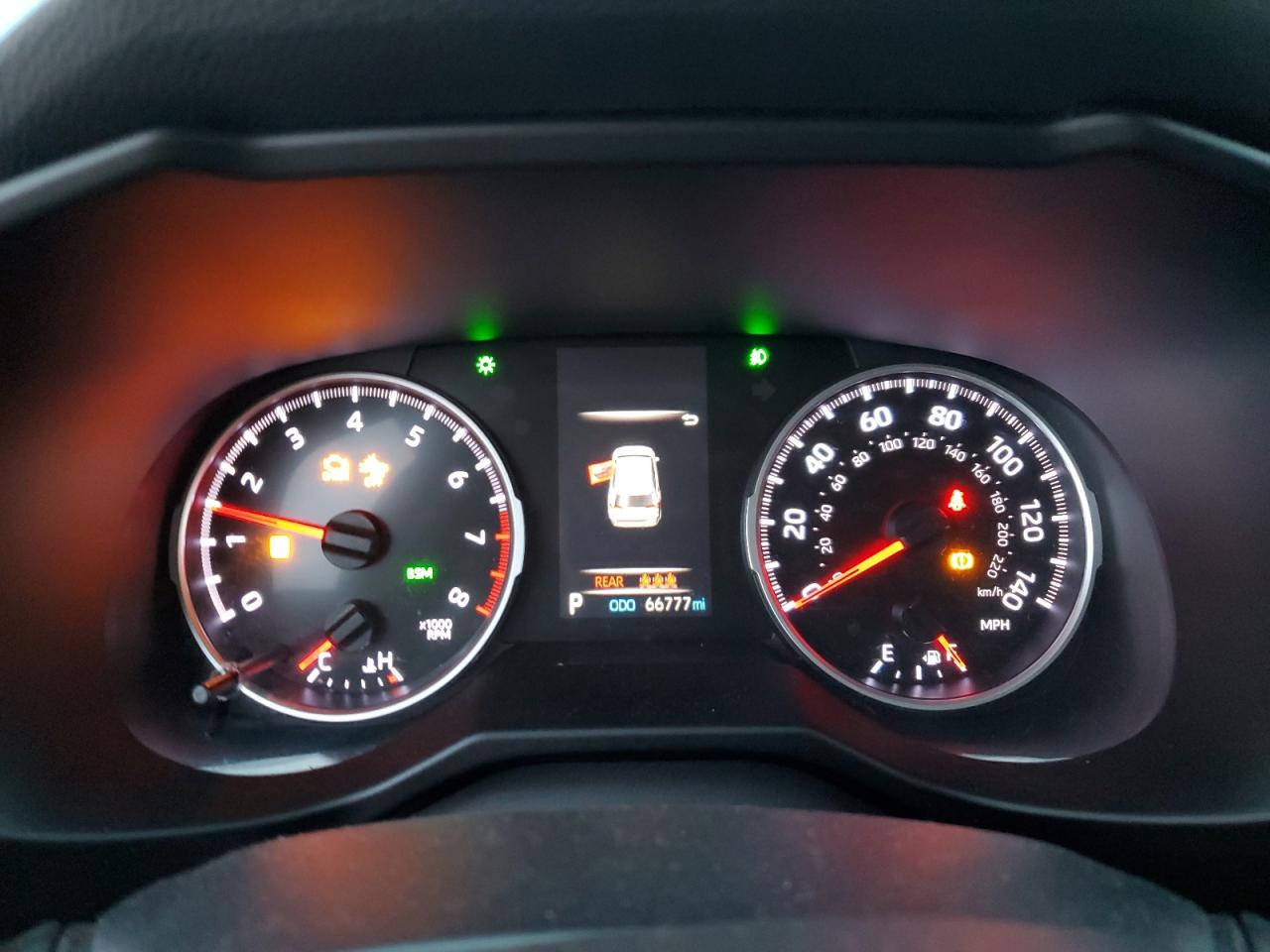 2020 Toyota Rav4 Xle VIN: 2T3W1RFV4LW064122 Lot: 82367475