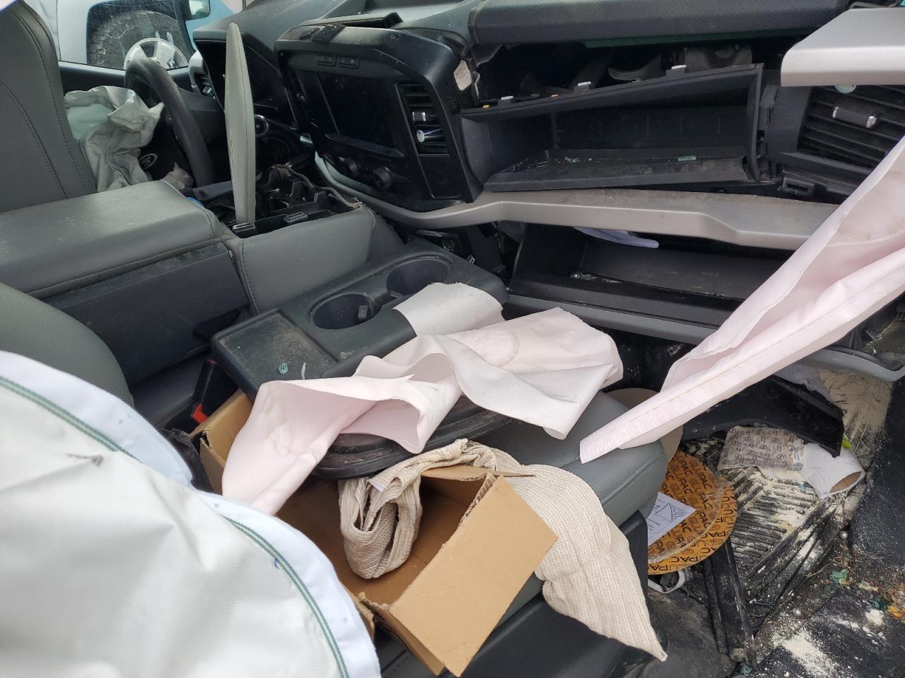 2023 Ford F150 VIN: 1FTMF1CPXPKF39027 Lot: 89724345