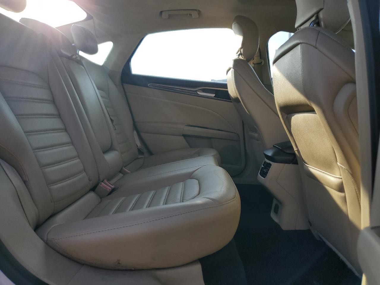 2014 Ford Fusion Se VIN: 1FA6P0HD8E5368357 Lot: 82231465