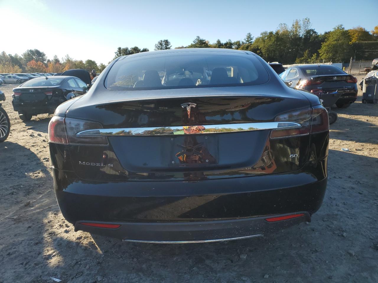 2014 Tesla Model S VIN: 5YJSA1S14EFP50902 Lot: 87029785