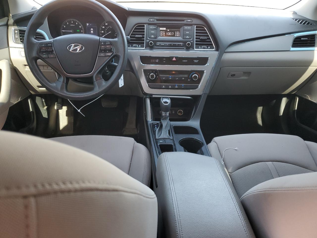 2017 Hyundai Sonata Se VIN: 5NPE24AF4HH519982 Lot: 81936125